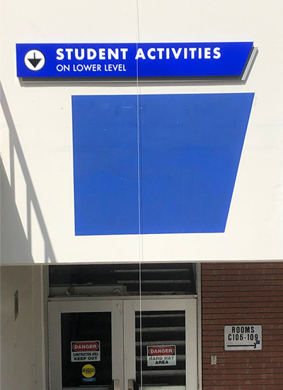 el-camino-college-wall-sign